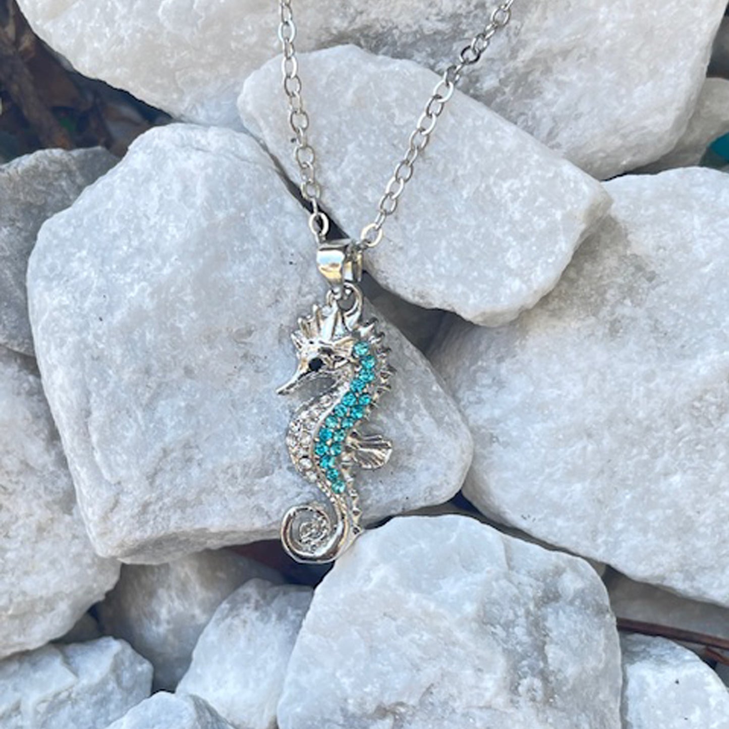 925 Sterling Silver Seahorse Necklace, Cute Ocean Pendant Jewelry Gift for Women, Birthday Gift for Mom or Best Friend